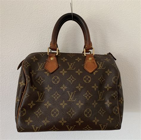 lv women classic bag catelog|Louis Vuitton經典手袋｜一文看清10個LV經典手袋： Keepall .